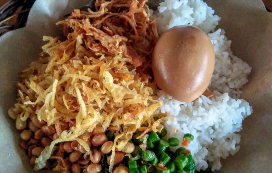 Nasi Balap Puyung